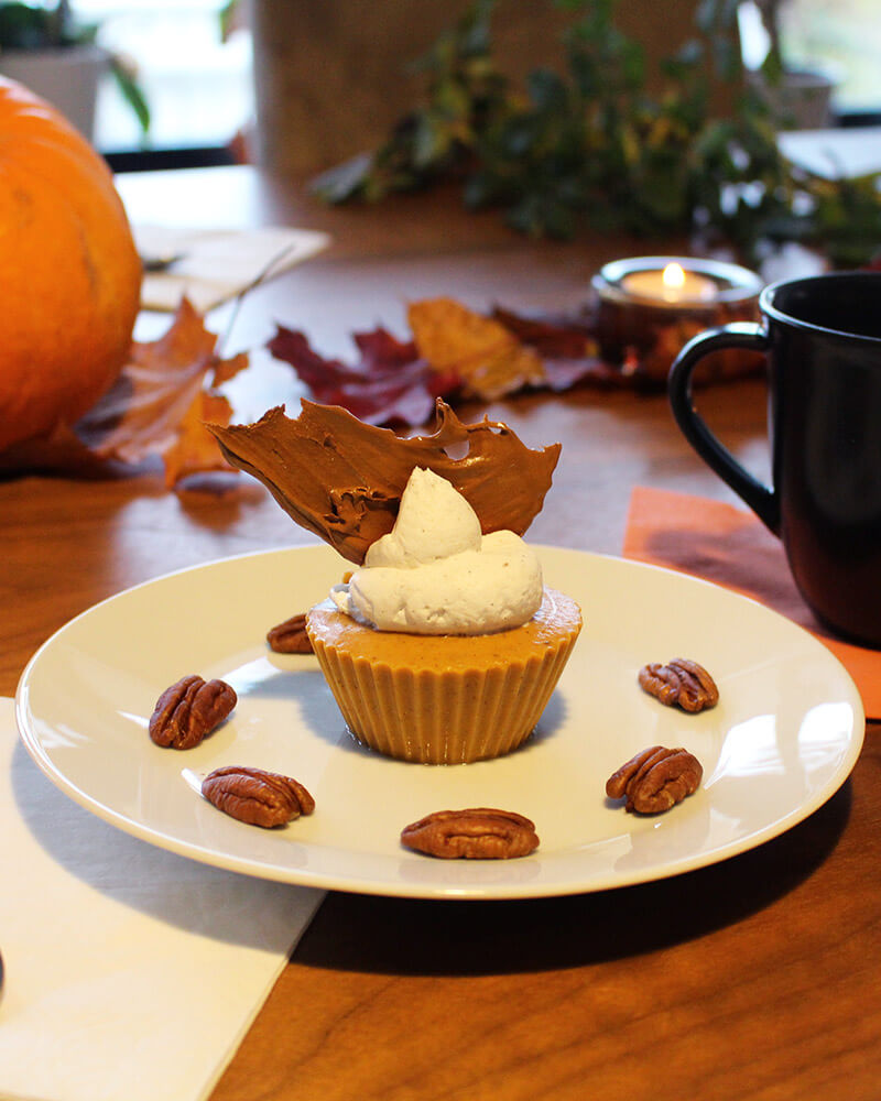 Pumpapannacotta med kokosgrädde och pekannötter