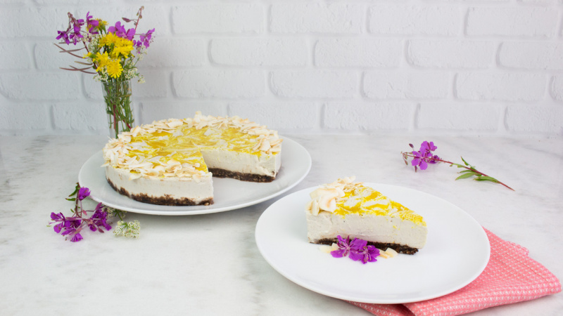 Cheesecake med vanilj och mangoswirl i gruppen Recept / Sojafritt hos Green Warrior (recept_2019-07-21)
